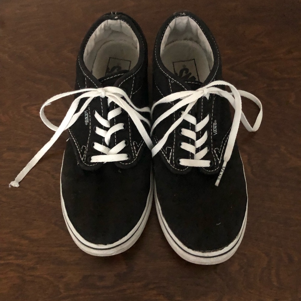 Black Canvas Vans!